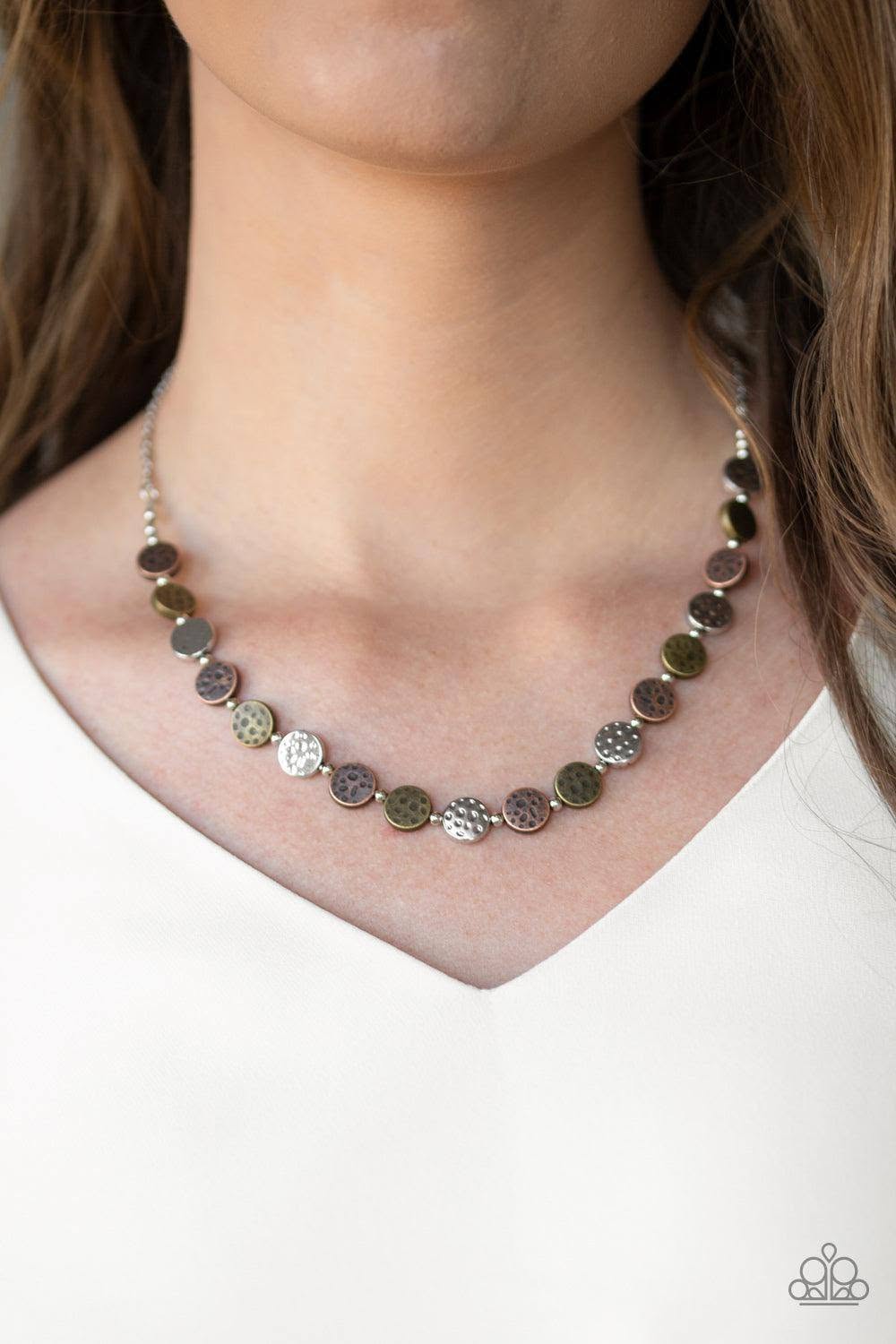 Artisanal Affluence Silver Necklace